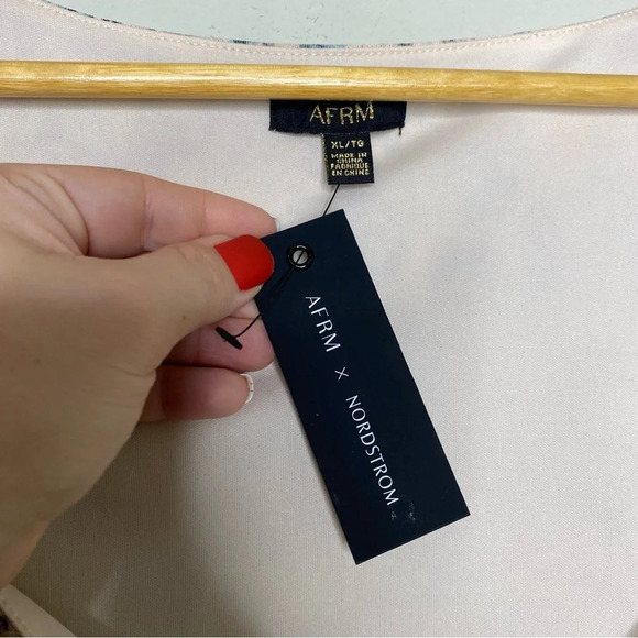 ✨NWT AFRM X Nordstrom Blue Tan Snake Reptile Skin Cutout Thong Bodysuit Size XL - Picture 4 of 9